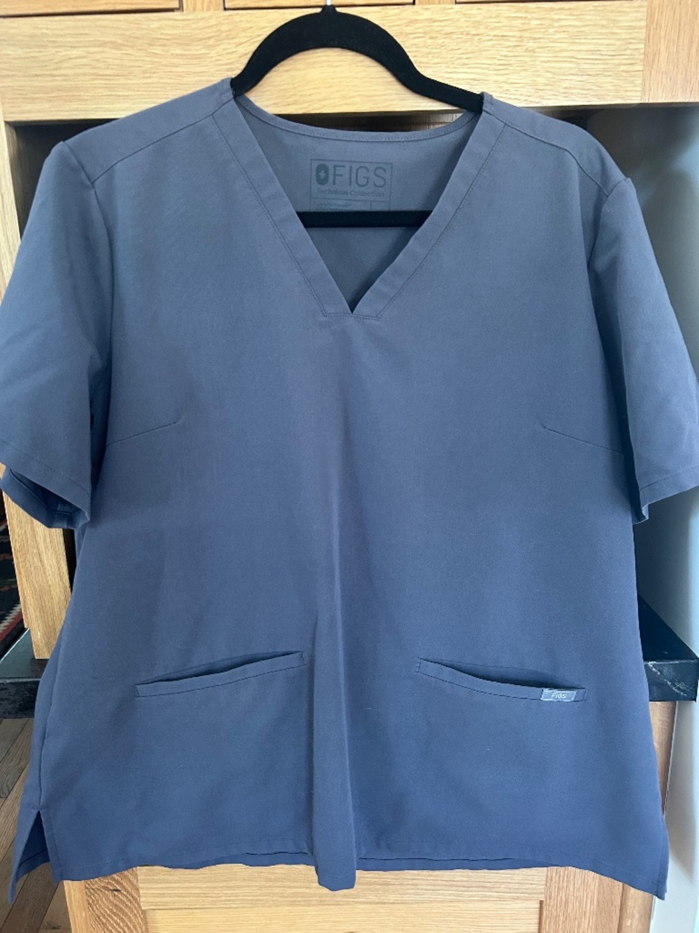 Figs Charcoal Casma Scrub Top XL